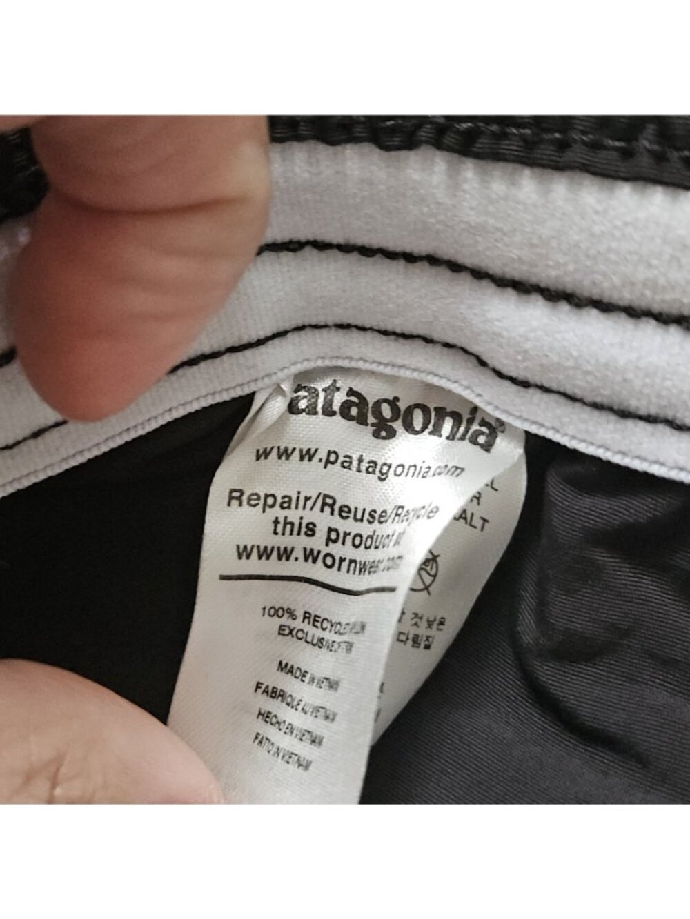 Patagonia Black Women's Athletic Shorts - Picture 4 of 5